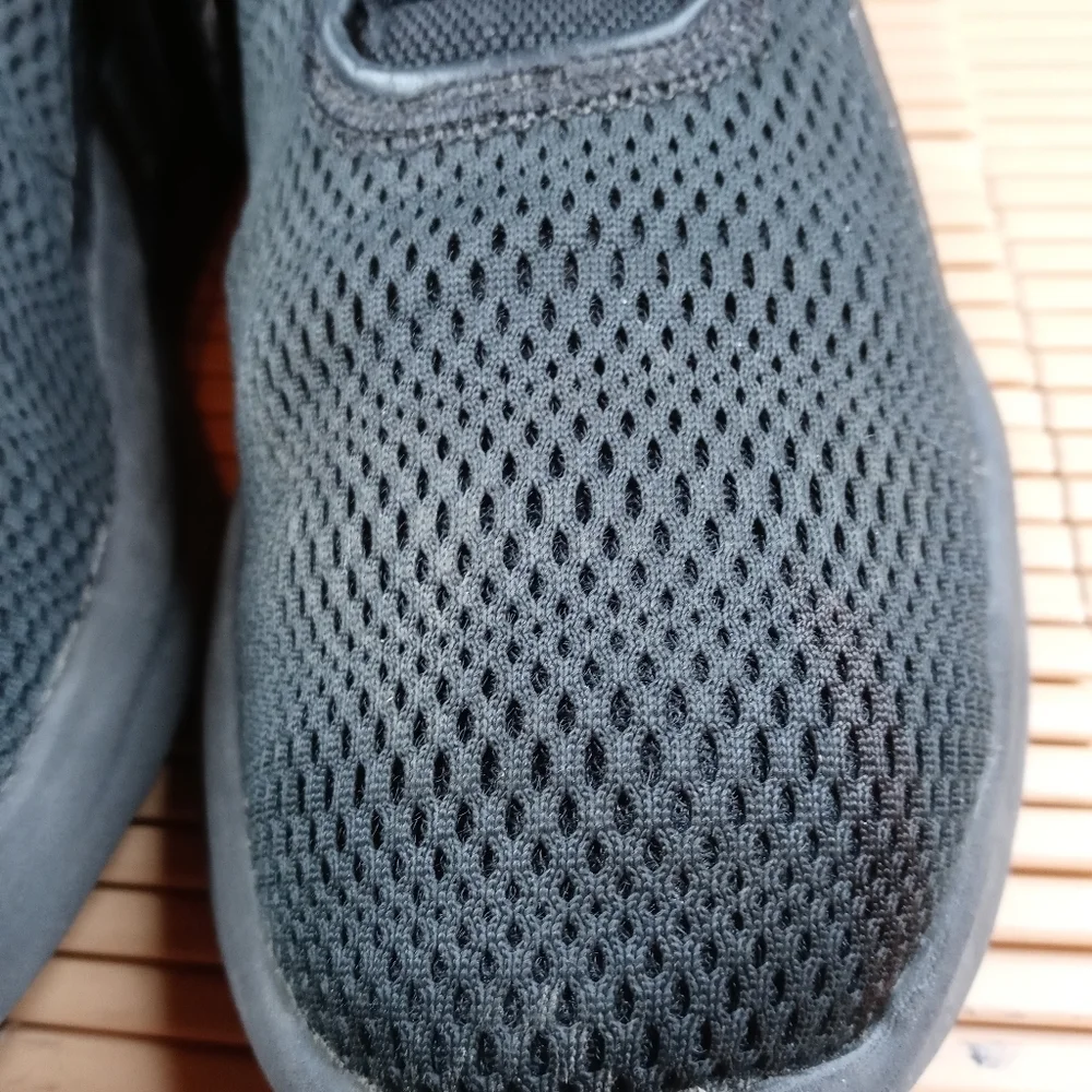 Nike Air Max Motion 2 Men's Running Shoes, AO0266 004 Size 11. 200pm